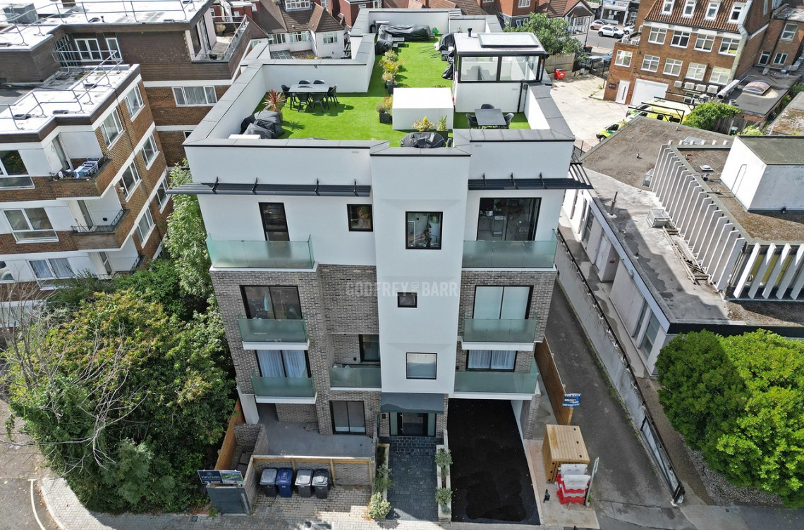 Images for Temple Fortune Lane, Hampstead Garden Suburb