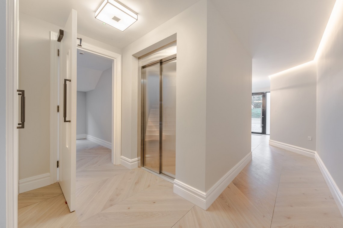 Images for Temple Fortune Lane, Hampstead Garden Suburb