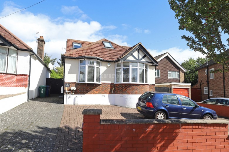 Stoneyfields Gardens, Edgware