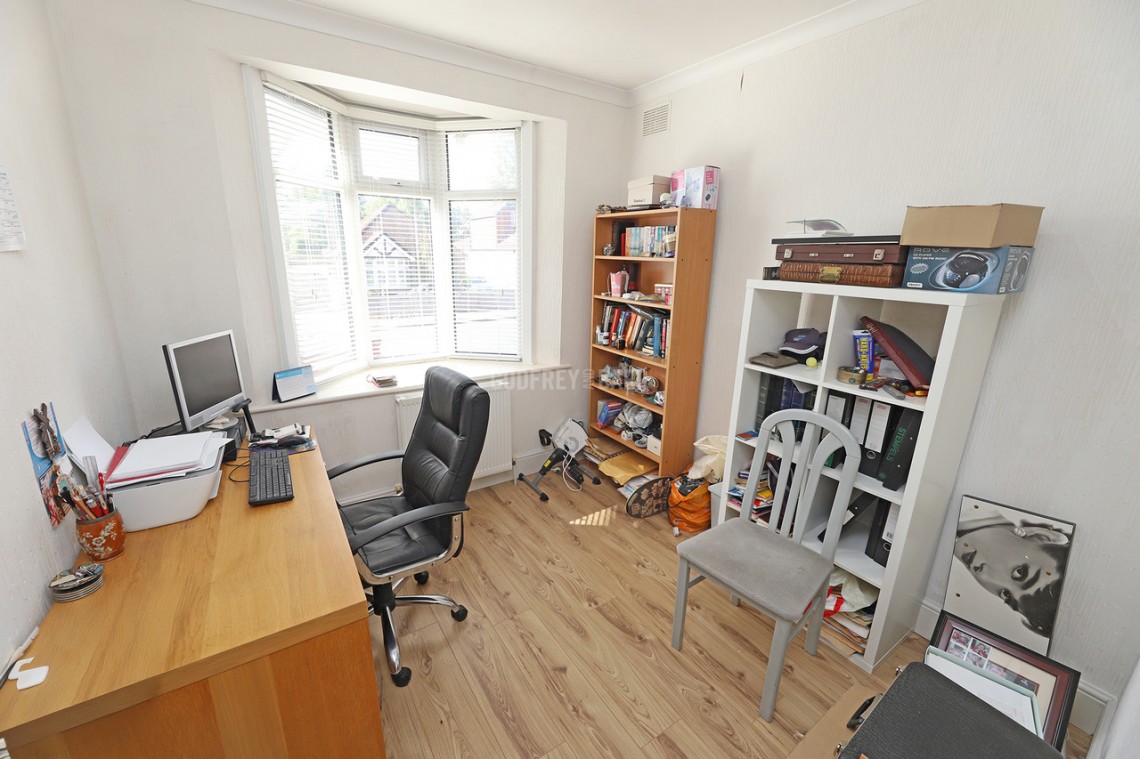 Images for Stoneyfields Gardens, Edgware