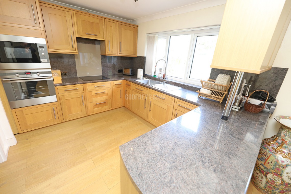 Images for Stoneyfields Gardens, Edgware