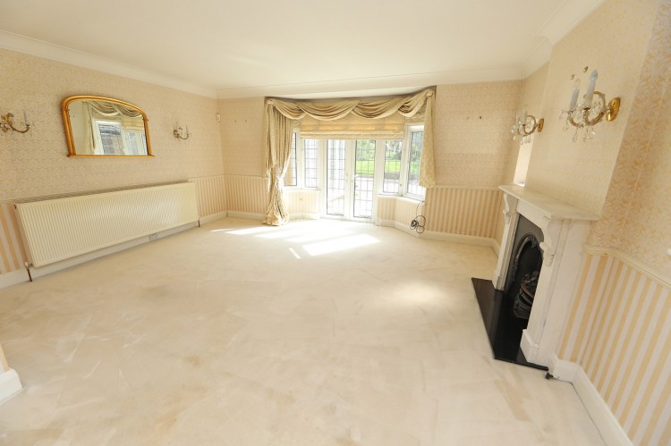 View Full Details for Uphill Road, Mill Hill