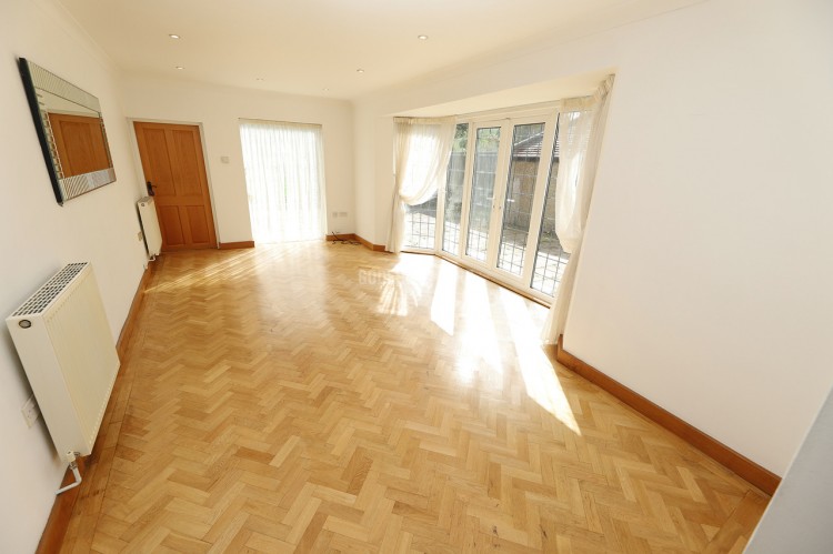 View Full Details for Uphill Road, Mill Hill