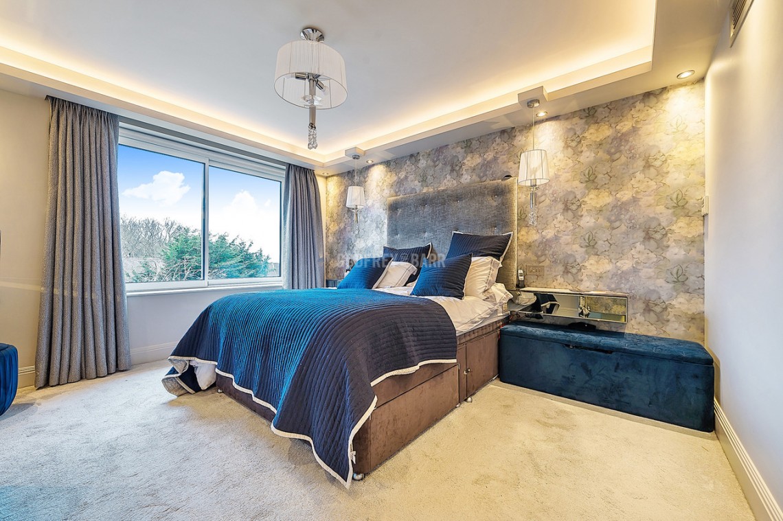 Images for The Reddings, Mill Hill