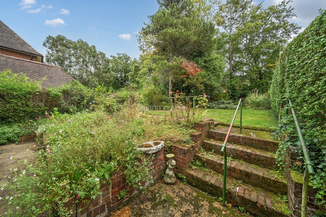 Images for Deansway, Hampstead Garden Suburb