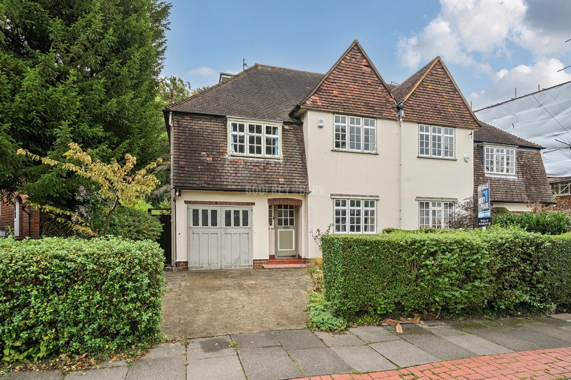 Images for Deansway, Hampstead Garden Suburb