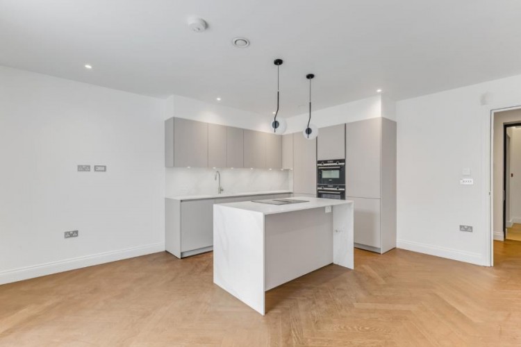 View Full Details for Beechcroft Avenue, Golders Green