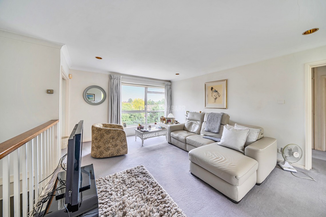 Images for Heath View, East Finchley / Hampstead Garden Suburb borders