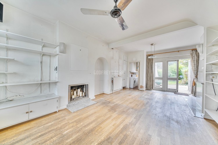 View Full Details for Creswick Walk, Hampstead Garden Suburb