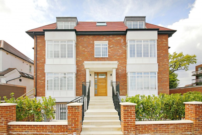 Beechcroft Avenue, Golders Green