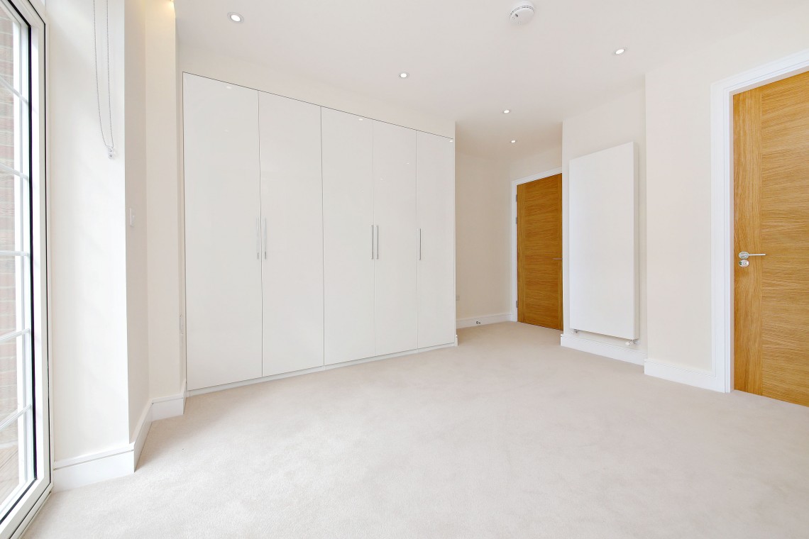 Images for Beechcroft Avenue, Golders Green