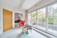 Images for Eleanor Crescent, Mill Hill Village