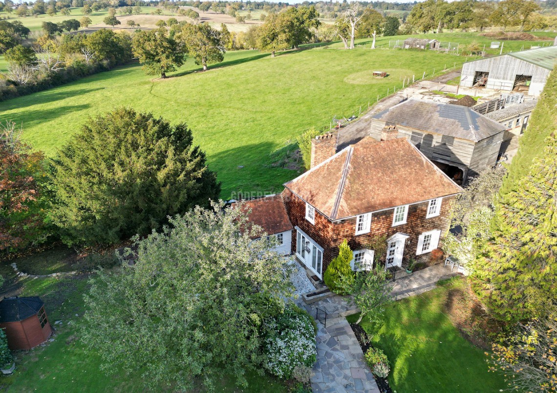 Images for Burtonhole Lane, Mill Hill Village