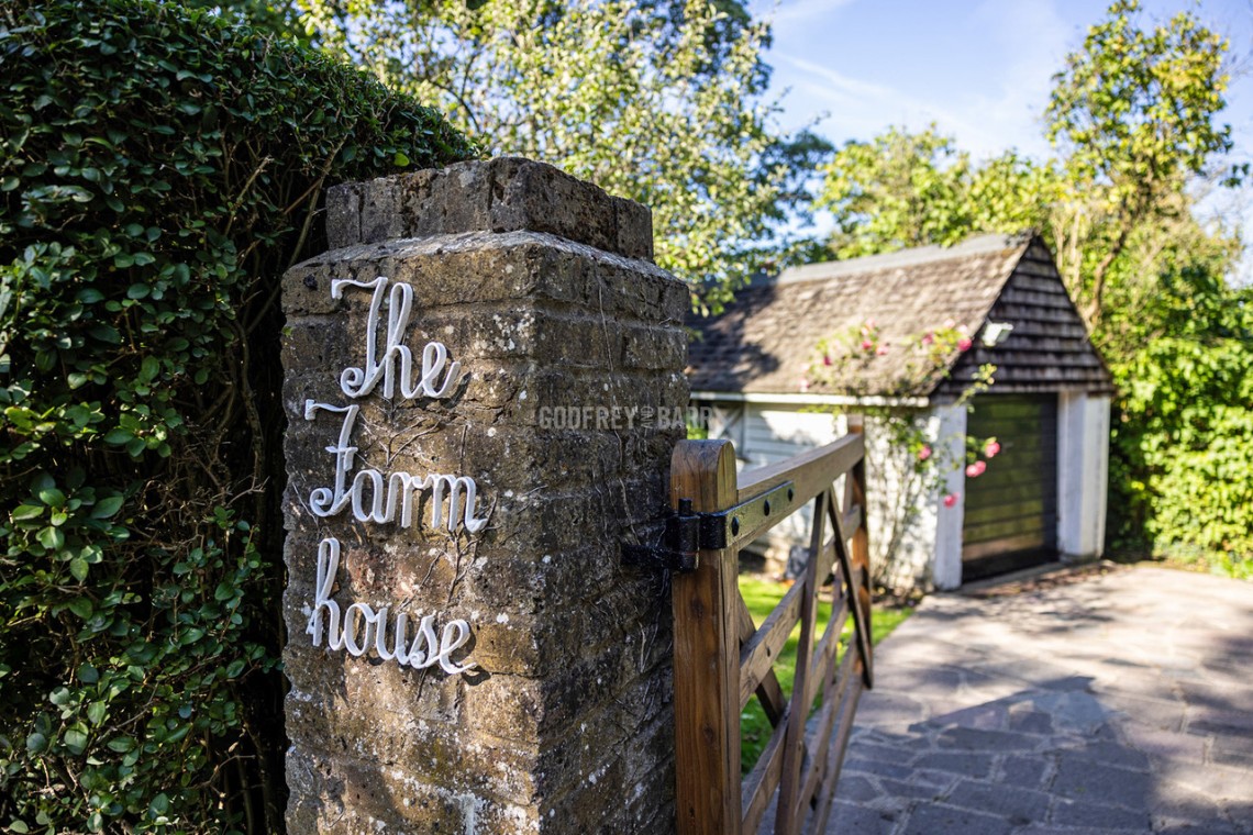 Images for Burtonhole Lane, Mill Hill Village