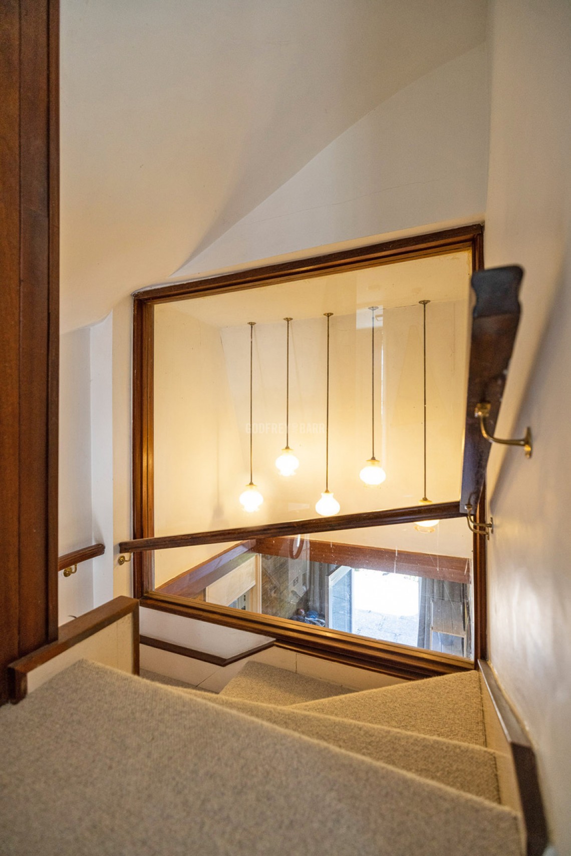 Images for Burtonhole Lane, Mill Hill Village