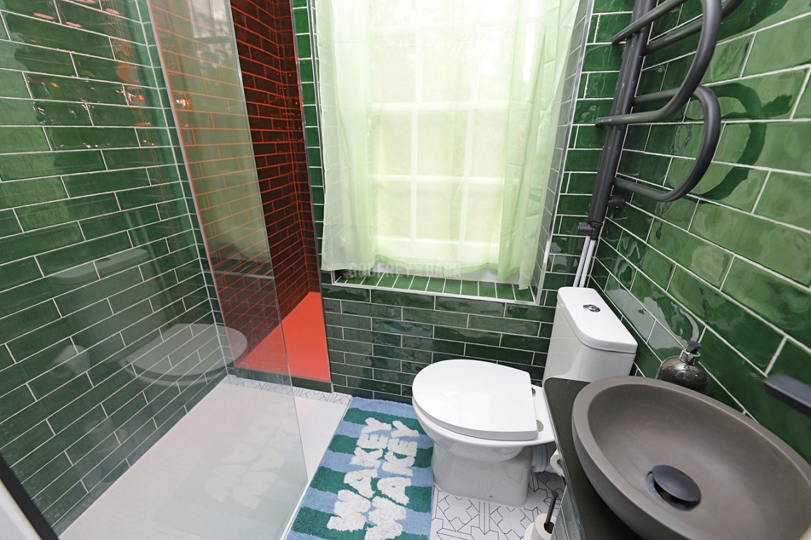 Images for Burtonhole Lane, Mill Hill Village