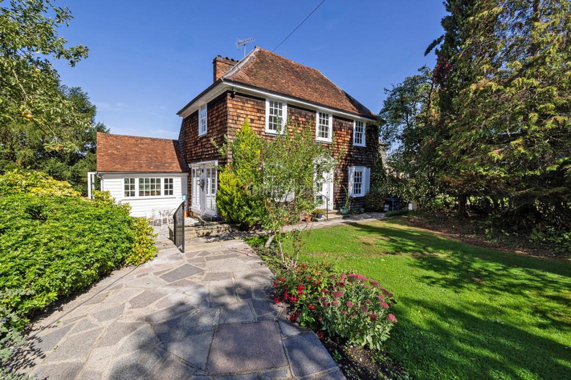 Images for Burtonhole Lane, Mill Hill Village