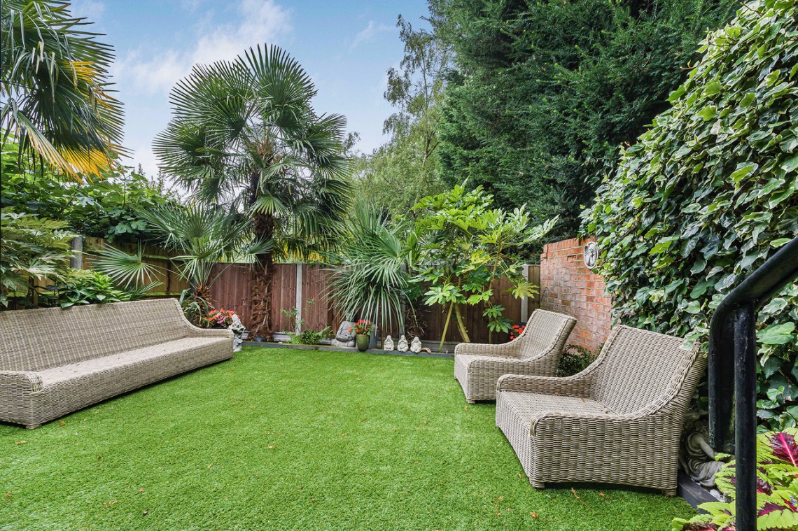 Images for Mill Hill Village