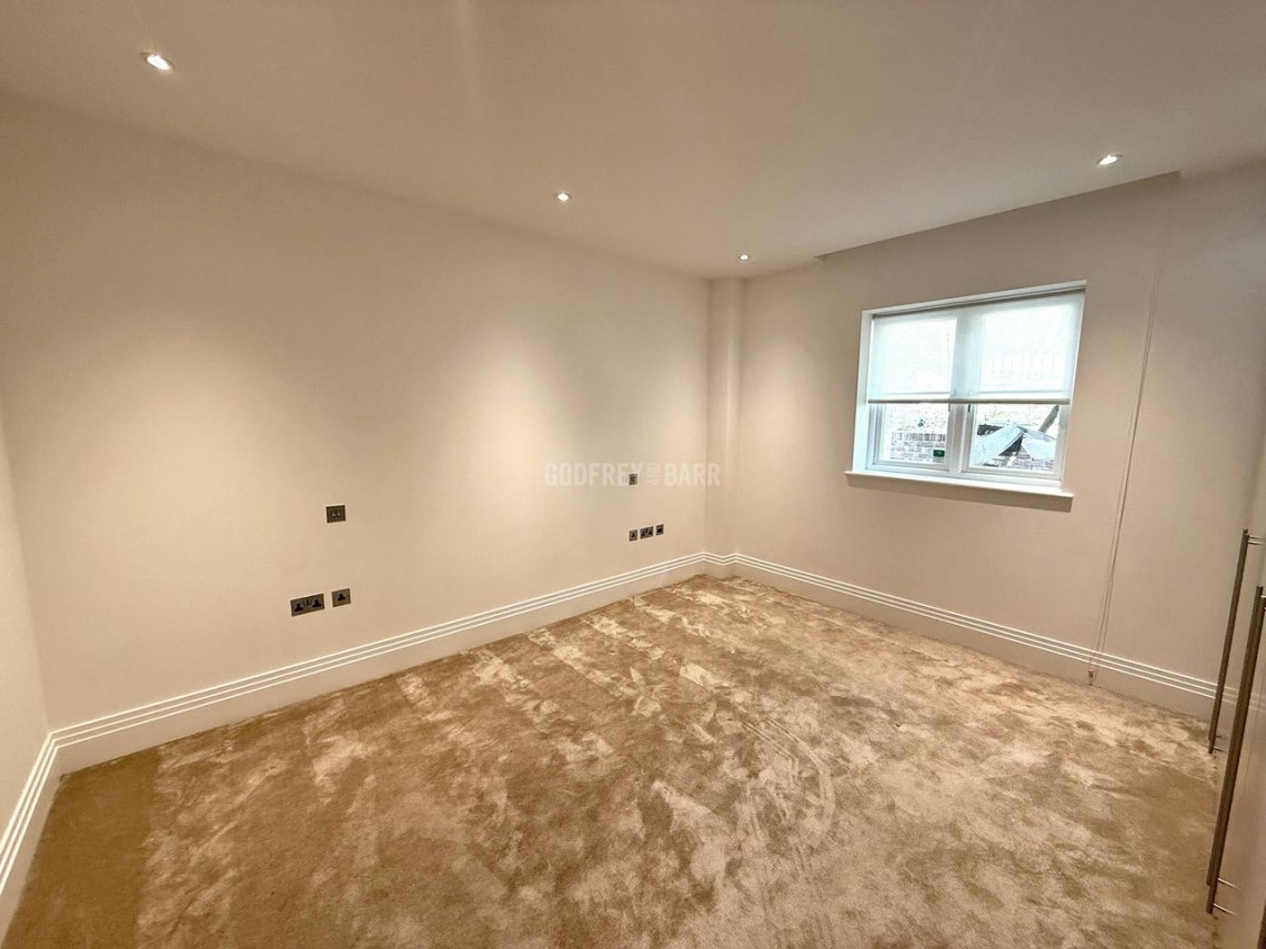 Images for Hammers Lane, Mill Hill