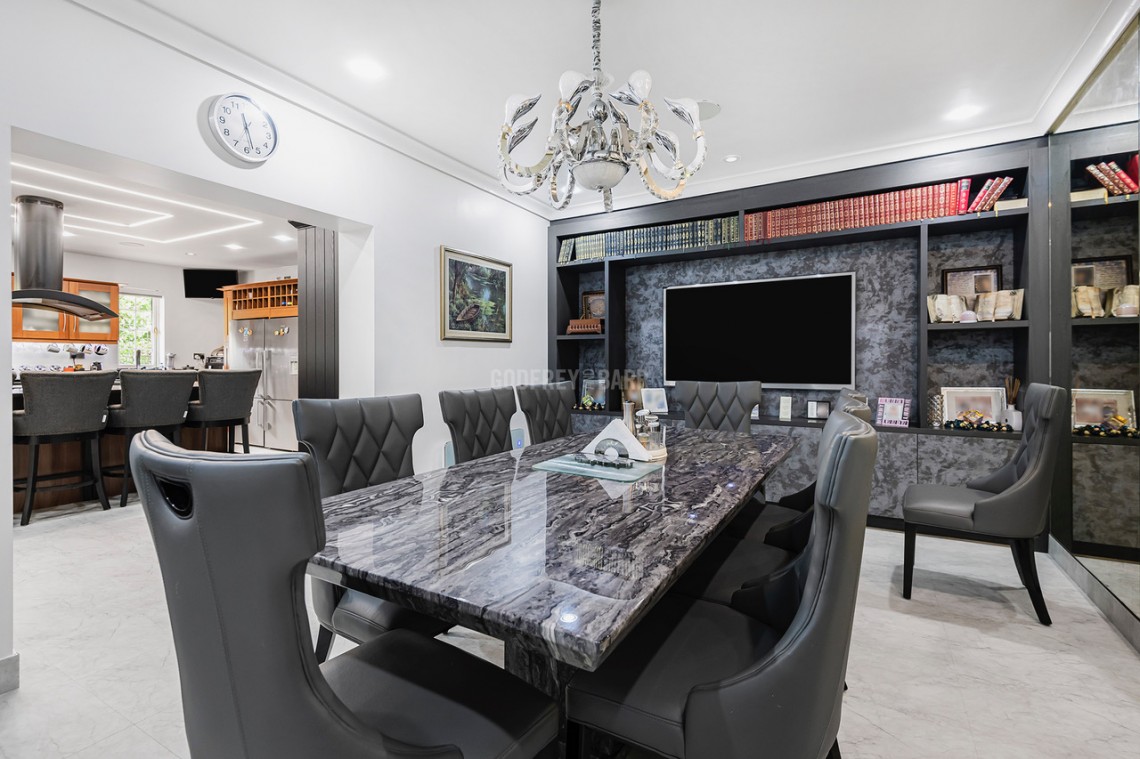 Images for Corbar Close, Hadley Wood