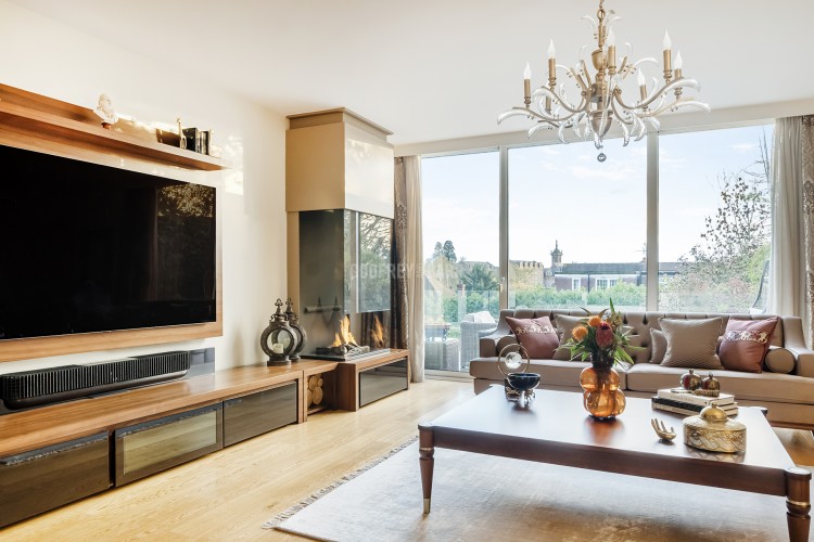 View Full Details for The Reddings, Mill Hill