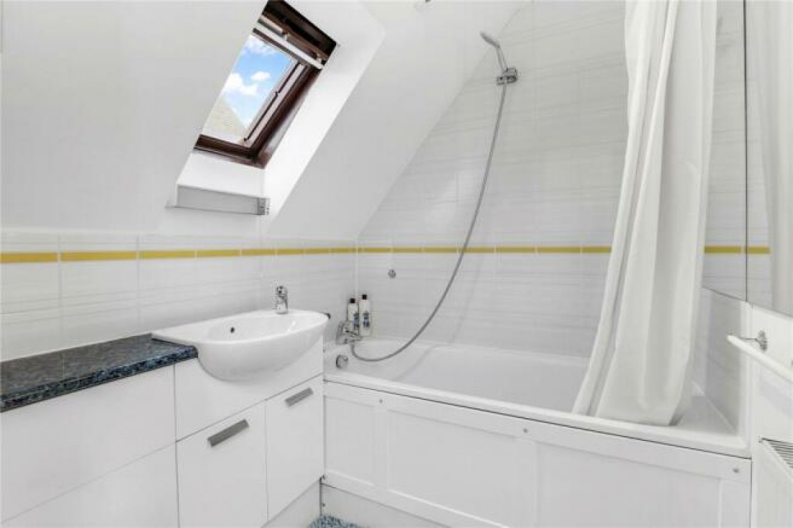 Images for Holly Park Gardens, Finchley