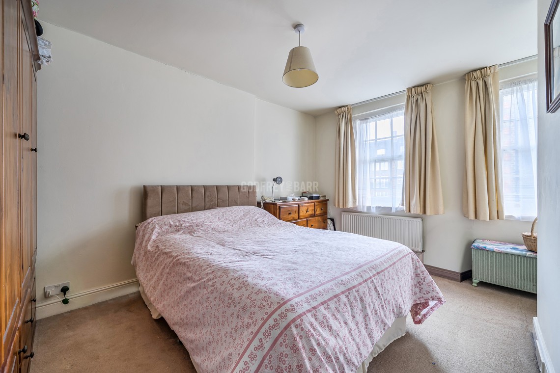 Images for Corringway, Hampstead Garden Suburb