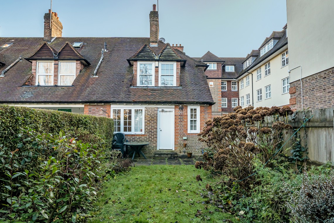 Images for Corringway, Hampstead Garden Suburb