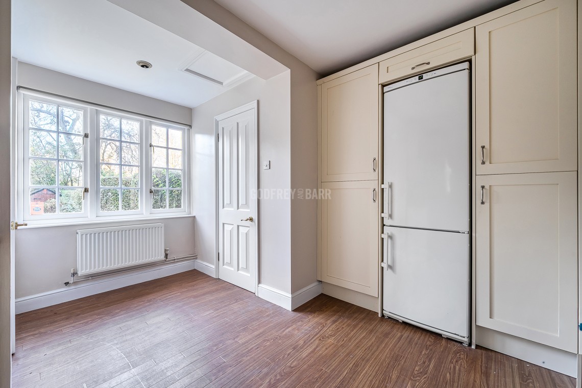 Images for Corringway, Hampstead Garden Suburb