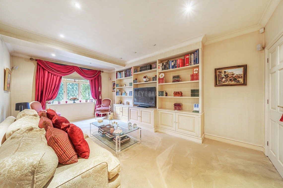 Images for Wise Lane, Mill Hill