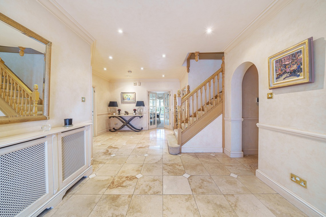 Images for Wise Lane, Mill Hill