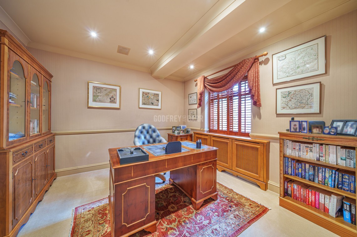 Images for Wise Lane, Mill Hill