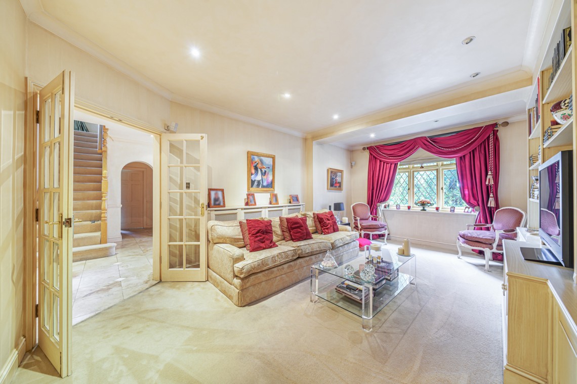 Images for Wise Lane, Mill Hill