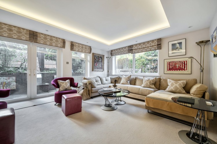 View Full Details for Vineries Bank, Mill Hill