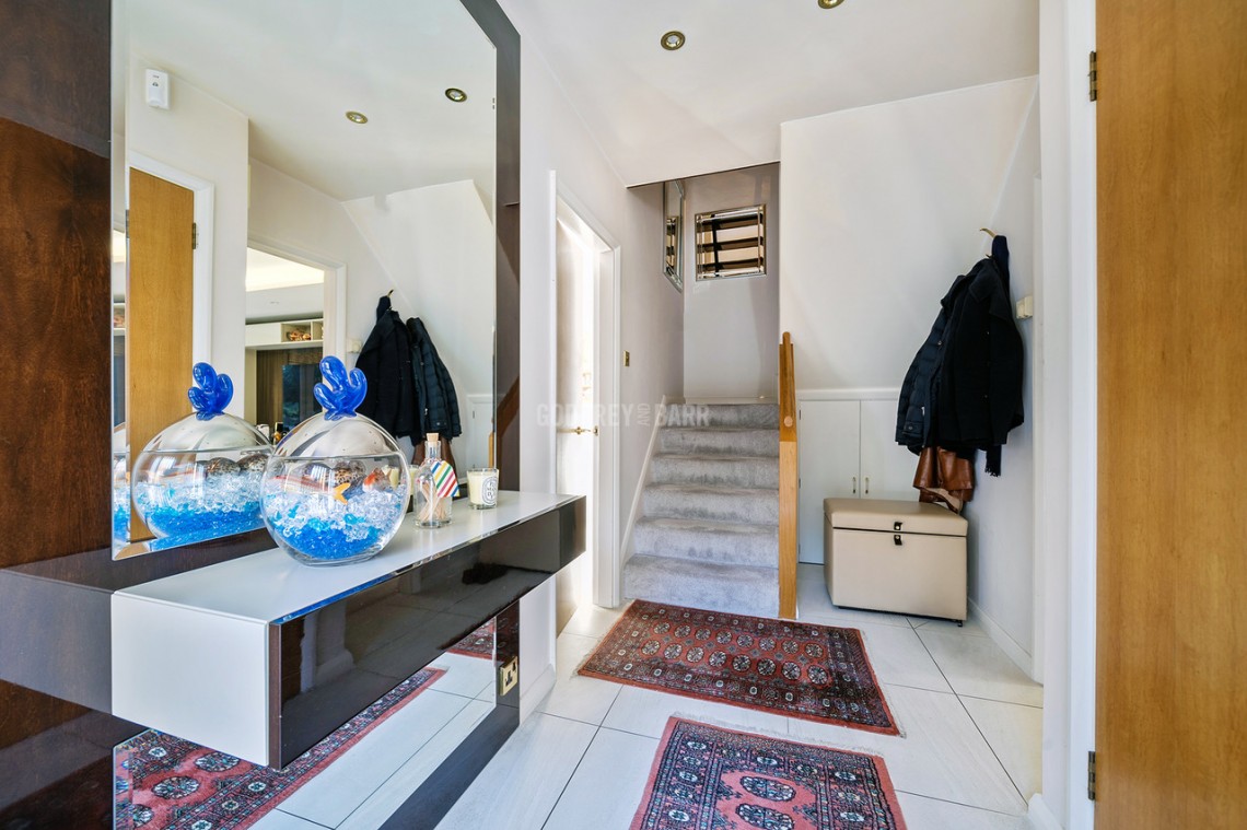 Images for Vineries Bank, Mill Hill