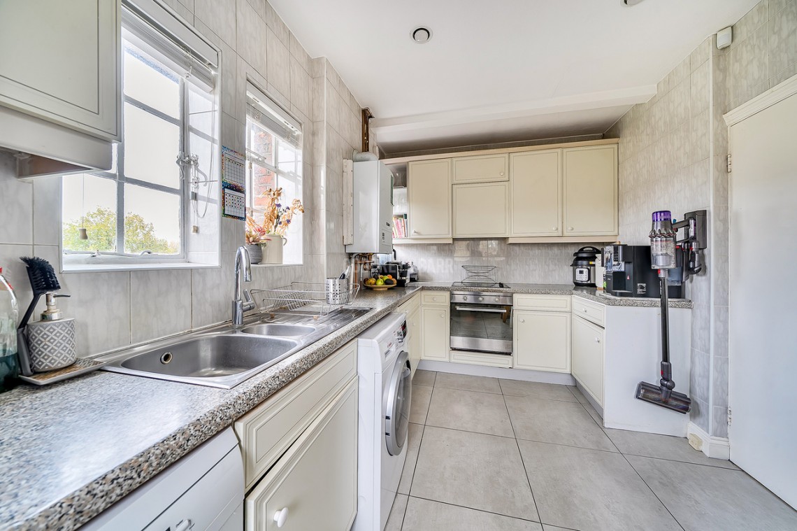 Images for Gurney Drive, Hampstead Garden Suburb