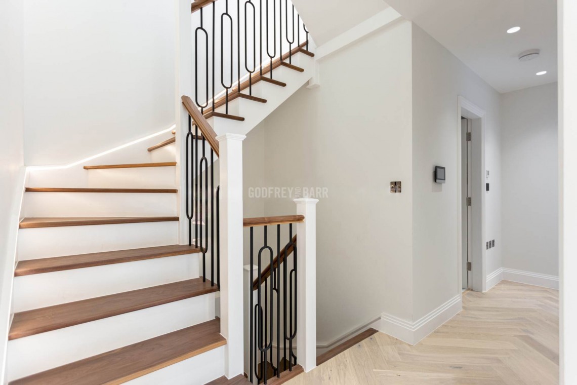 Images for Aylmer Mews, East Finchley / Highgate borders