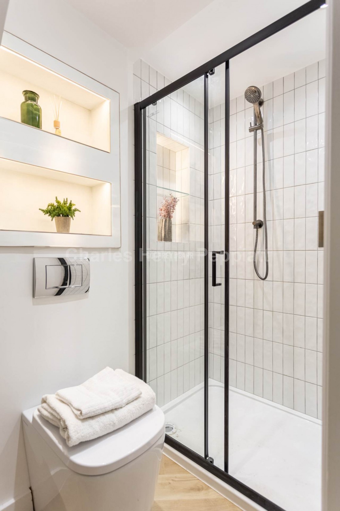 Images for Aylmer Mew, East Finchley / Highgtae borders