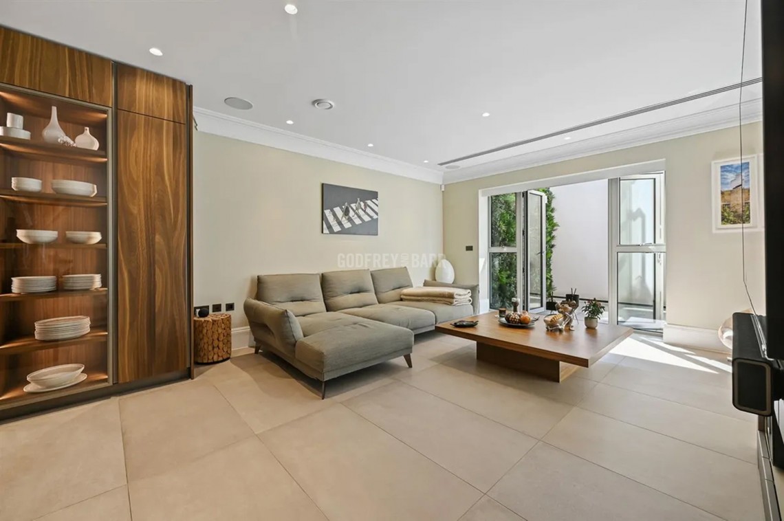 Images for Bushey Heath, Bushey