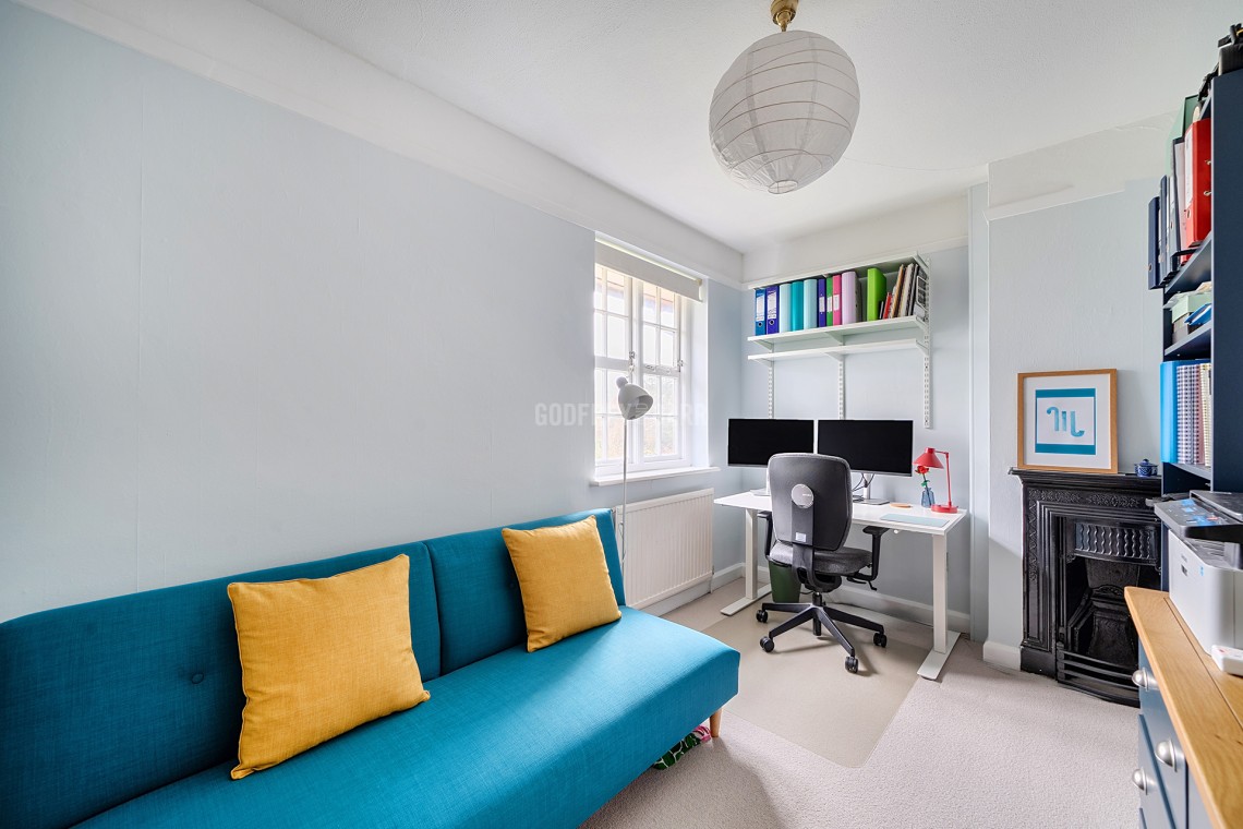 Images for Temple Fortune Hill, Hampstead Garden Suburb