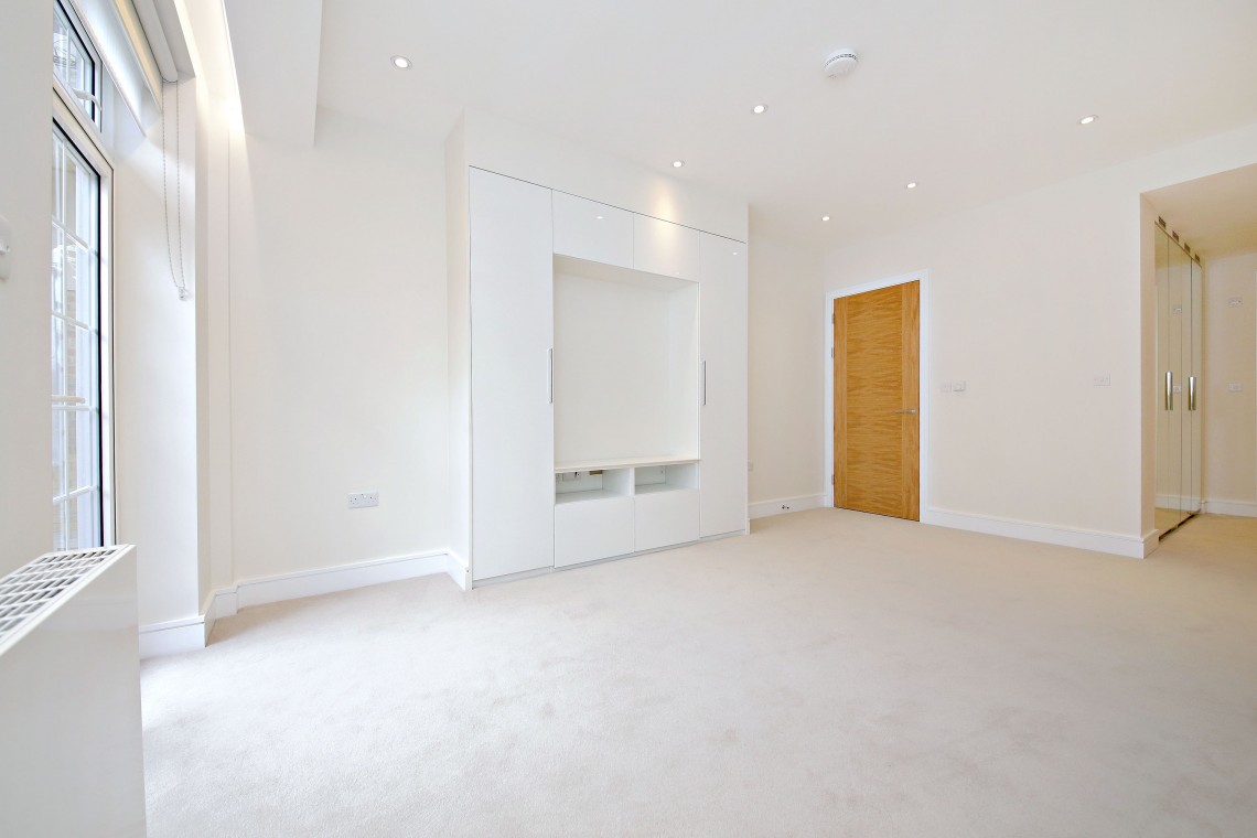 Images for Beechcroft Avenue, Golders Green