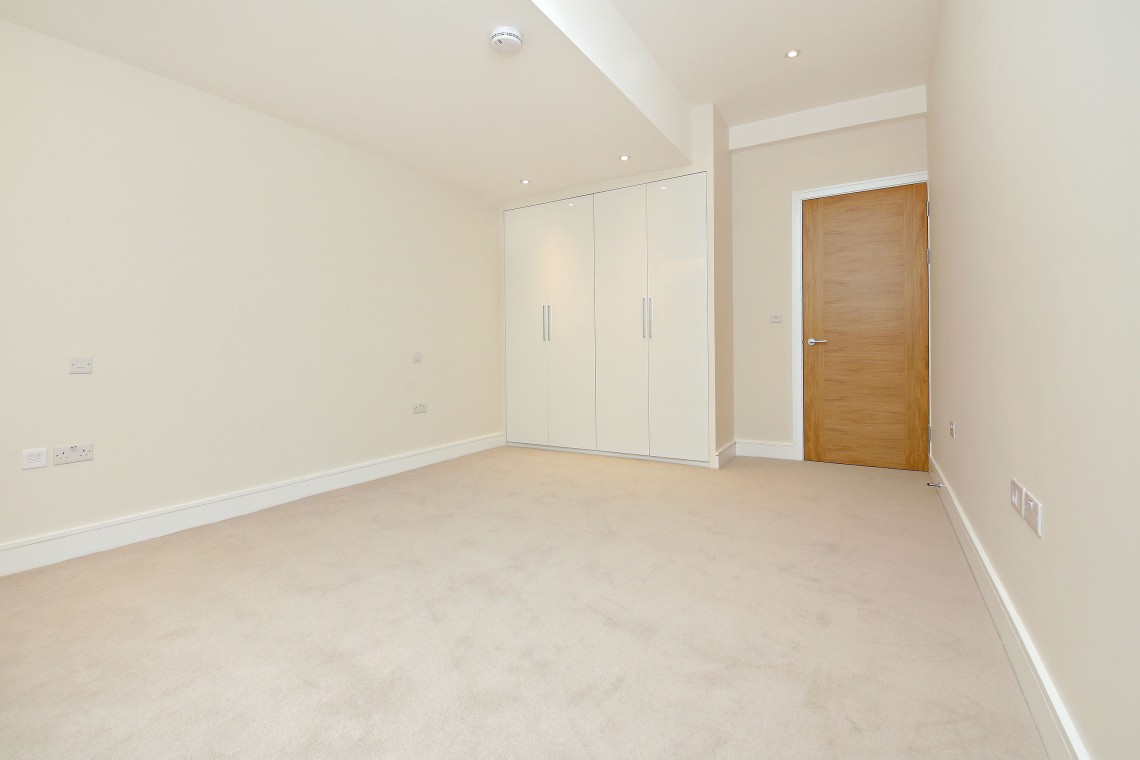 Images for Beechcroft Avenue, Golders Green