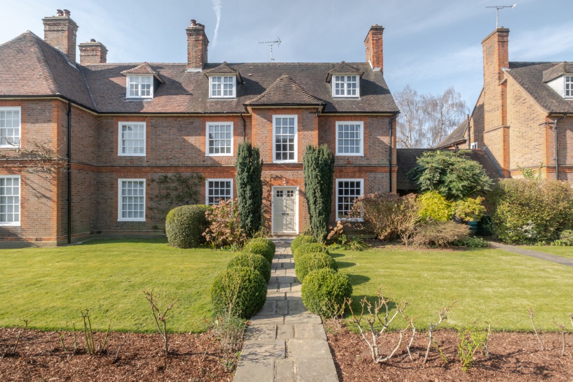Images for Corringham Road, Hampstead Garden Suburb