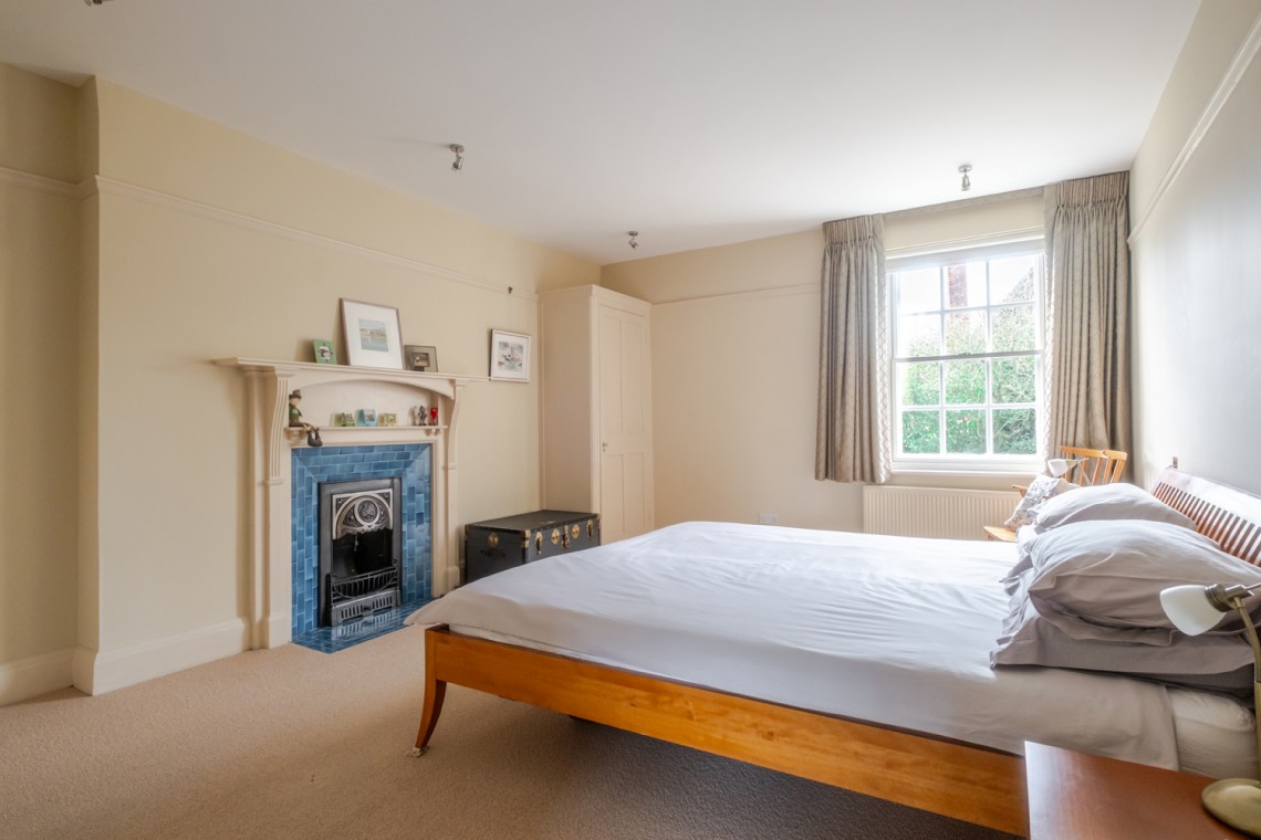 Images for Corringham Road, Hampstead Garden Suburb