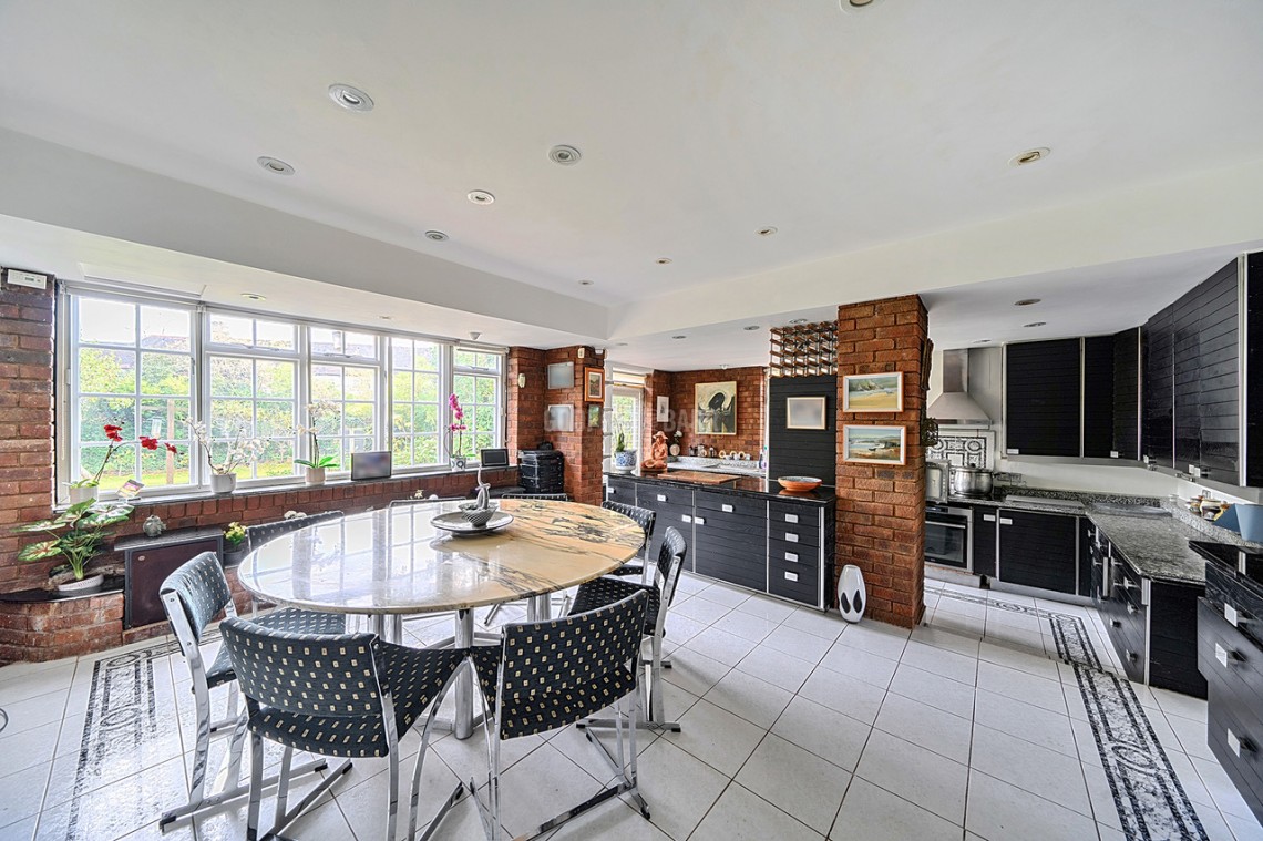 Images for Litchfield Way, Hampstead Garden Suburb