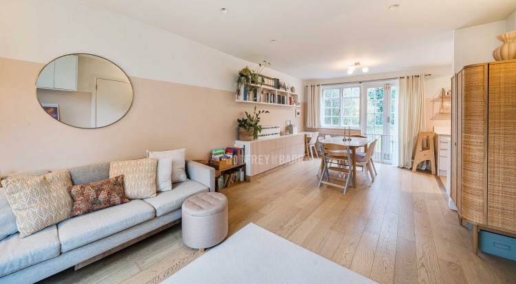 View Full Details for Oakwood Road, Hampstead Garden Suburb