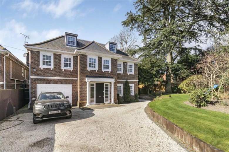 Uphill Road, Mill Hill