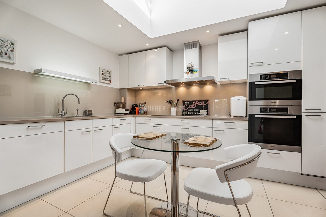Images for Kingsley Way, Hampstead Garden Suburb