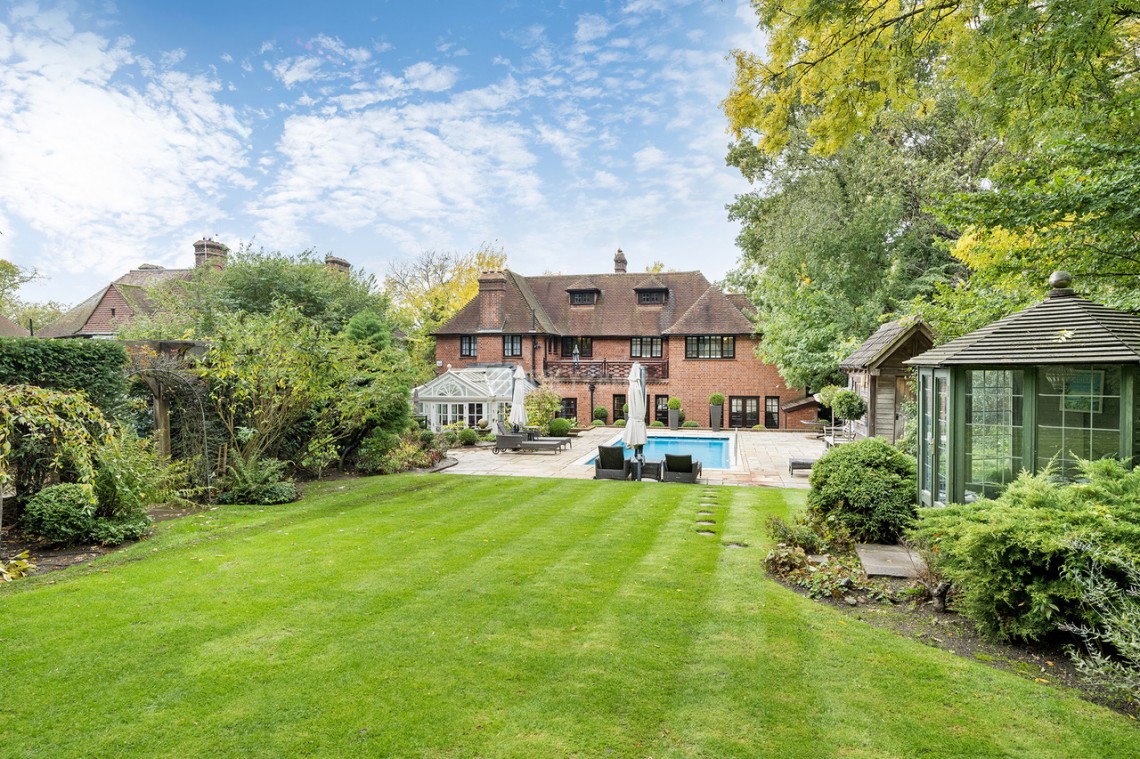 Images for Winterstoke Gardens, Mill Hill