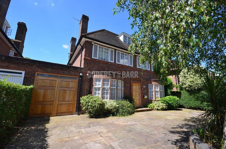 View Full Details for Holne Chase, Hampstead Garden Suburb